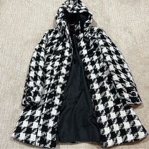 Yoki Black and White Houndstooth Pea Coat with Hood